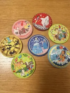ディズニー刺繍缶バッジ　7個セット