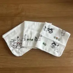 【新品】ガーゼハンカチ　ピカチュウ　3枚セット