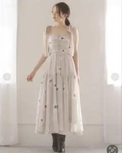 snidel フラワープリントショルダーリボンワンピース - メルカリ