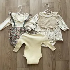 長袖ロンパース　４点セット