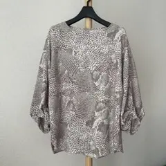 極美品 ロートレアモン 薄手 ブラウス 柄 LAUTREAMONT