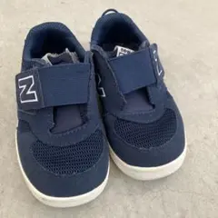 New Balance ネイビー スニーカー