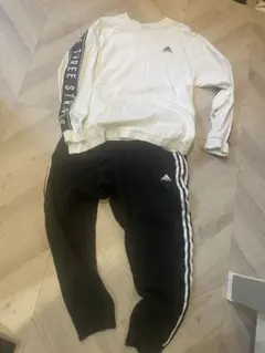adidas 上下セットのサムネイル