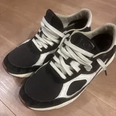 ブラック/ホワイト スニーカー