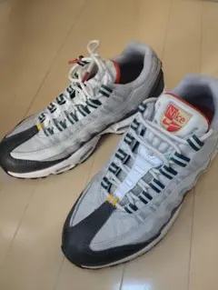 Item thumbnail for item 85fd357a-0f53-4286-9ece-d9b723eb3b00