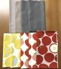 生地 ハギレ セット りんご　いちご　サークル柄　無地