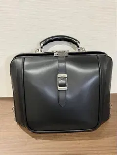 ARTPHERE アートフィアー　豊岡鞄　ブラック　ビジネスバッグのサムネイル