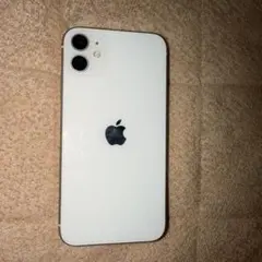iPhone 11 ホワイト 本体　ジャンク品