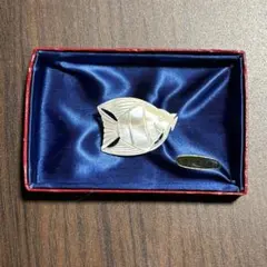 Q*e様 夜光貝　ブローチ