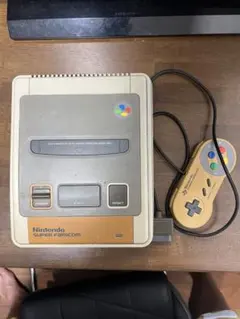 ジャンク品　スーパーファミコン　SHVC-001 ニンテンドー　動作未確認