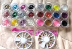 ネイルパーツセット 多彩なホログラム・ラメ