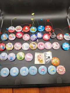 サンリオ25周年　記念缶バッチほか セット売り　バラ売り不可