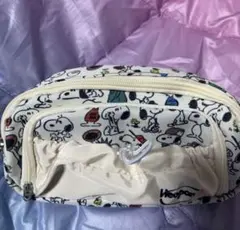 スヌーピー　ポーチ　ペンケース　コスメポーチ　ペンポーチ