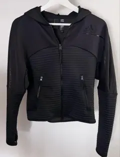 アディダス スウェットフルジップパーカー