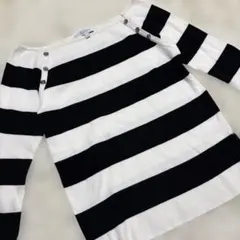 UNTITLED アンタイトル　長袖ボーダーニットソー　オフショル