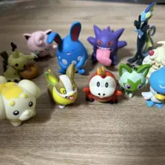 ポケモン ミニフィギュア・キーホルダー・指人形セット