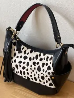 Item thumbnail for item 65fda135-edb7-4877-9a8f-405c7fc83589