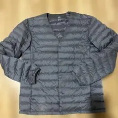 美品　UNIQLO ウルトラライトVネックダウン　M 袋付き　グレー