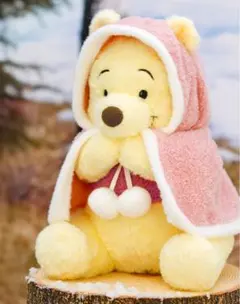 くまのプーさん　一番くじ　ラストワン賞　ふわふわケープぬいぐるみ　カレンダー