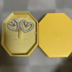 ゆ*た様 Swarovski クリスタル リング・イヤリングセット - メルカリ
