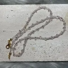 ガラスビーズ　ネックレス