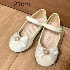 ぴょん様専用　エナメルヒールパンプス　ホワイト フォーマルシューズ 21cm