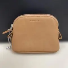 104 COACH ベージュ レザー ポーチ コーチ