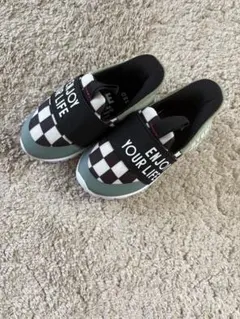 BREEZE スリッポン