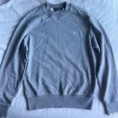 あーやん様専用FRED PERRY ワンポイントロゴ刺繍 クルーネックスウェット