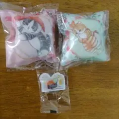 mofusand×くら寿司 クッションチャーム・アクリルステッカー