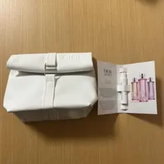 Dior スノーオファー ポーチ⭐︎おまけ付き⭐︎のサムネイル