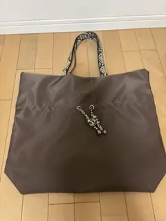 希少《Ferragamo》ガンチーニ トートバッグ ナイロン ブラウンA4肩掛け 