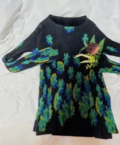 極美品✨ISSEY MIYAKE プリーツ 半袖 シワ加工 水色 Lサイズ - メルカリ