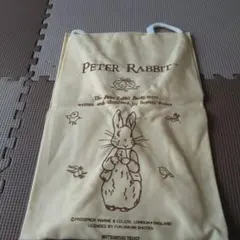 ピーターラビット エプロン クリーム色