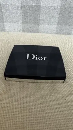 Dior サンククルールクチュール　アイシャドウお値下げしました。
