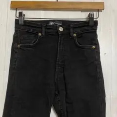 ZARA ザラ　ストレッチ スキニーデニム　黒