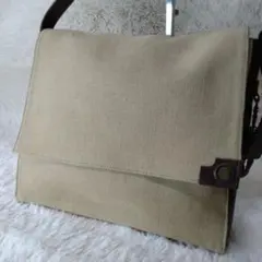 マザーハウス ショルダーバッグ メッセンジャーバッグ チャコールグレー 革 2025年最新】Motherhouse メッセンジャーバッグの人気アイテム