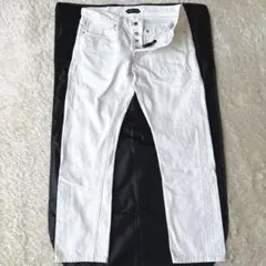 TOM FORD ホワイト デニム 30インチ made in USAセルビッチのサムネイル