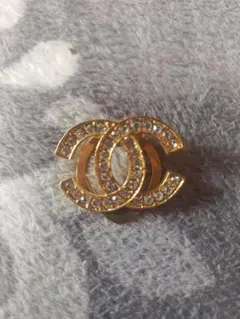 CHANEL ココマーク ラインストーン ピアス 片耳用 - メルカリ