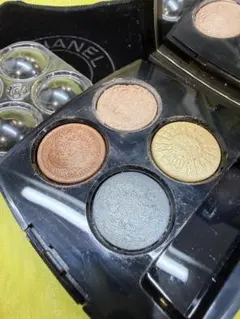 シャネル アイシャドウ レキャトル オンブル ブトン 229 ブトンステレール