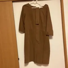膝丈ワンピースのサムネイル