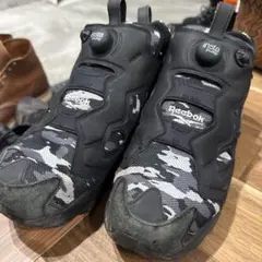 reebok インスタポンプフューリー スニーカー