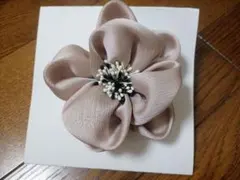 コサージュ 卒園式 卒業入学式 フォーマル グレージュ