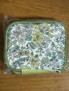 リバティ ポーチ