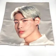 Item thumbnail for item c2ff4545-a444-4bd9-a1a5-e4d51b6dbc87