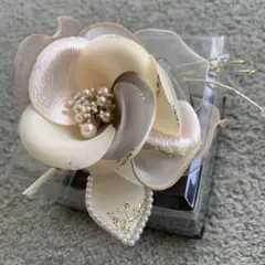 コサージュ　入学式　アイボリー　フラワー　パール