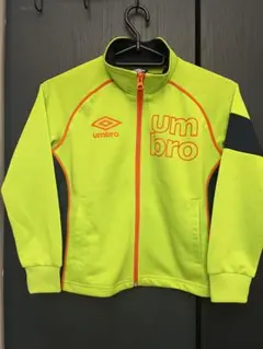 umbro ジップアップジャージ 120センチ