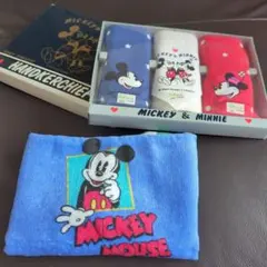 Disney♪未使用美品　ミッキー＆ミニー　ハンカチ　ハンドタオル　４枚セット
