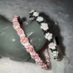 ハンドメイド ぷっくり肉球マクラメブレスレット二本セット