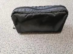 LeSportsac　ブラック　ポーチ